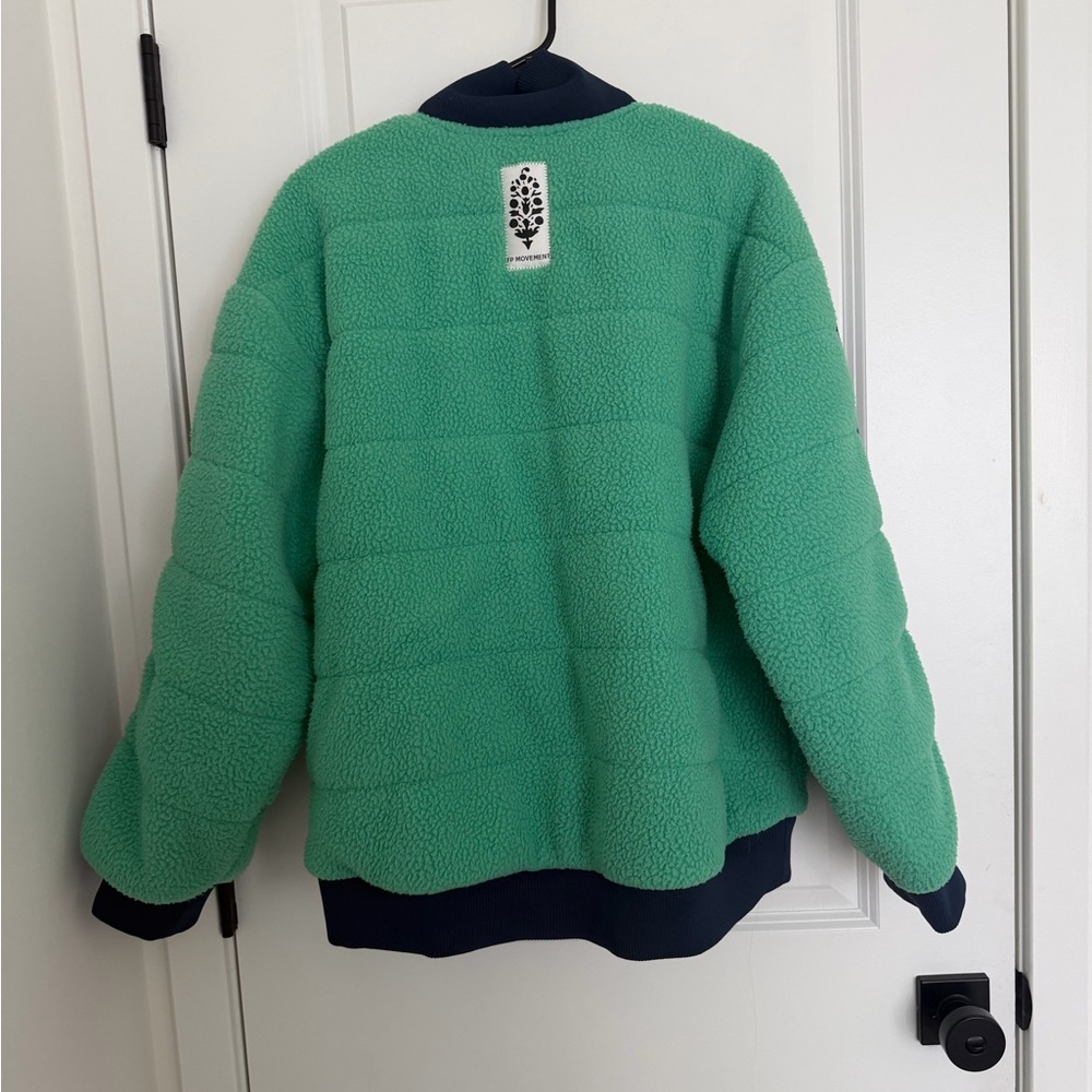 NWOT FP Movement by Free People Fleecy Sherpa Scrunchy Pippa Jacket Navy Green - Picture 5 of 6
